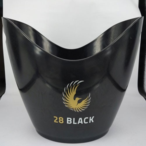 Black ice buckets
