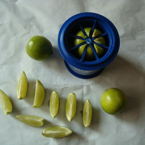 Cocktail lemon and lime wedge cutter